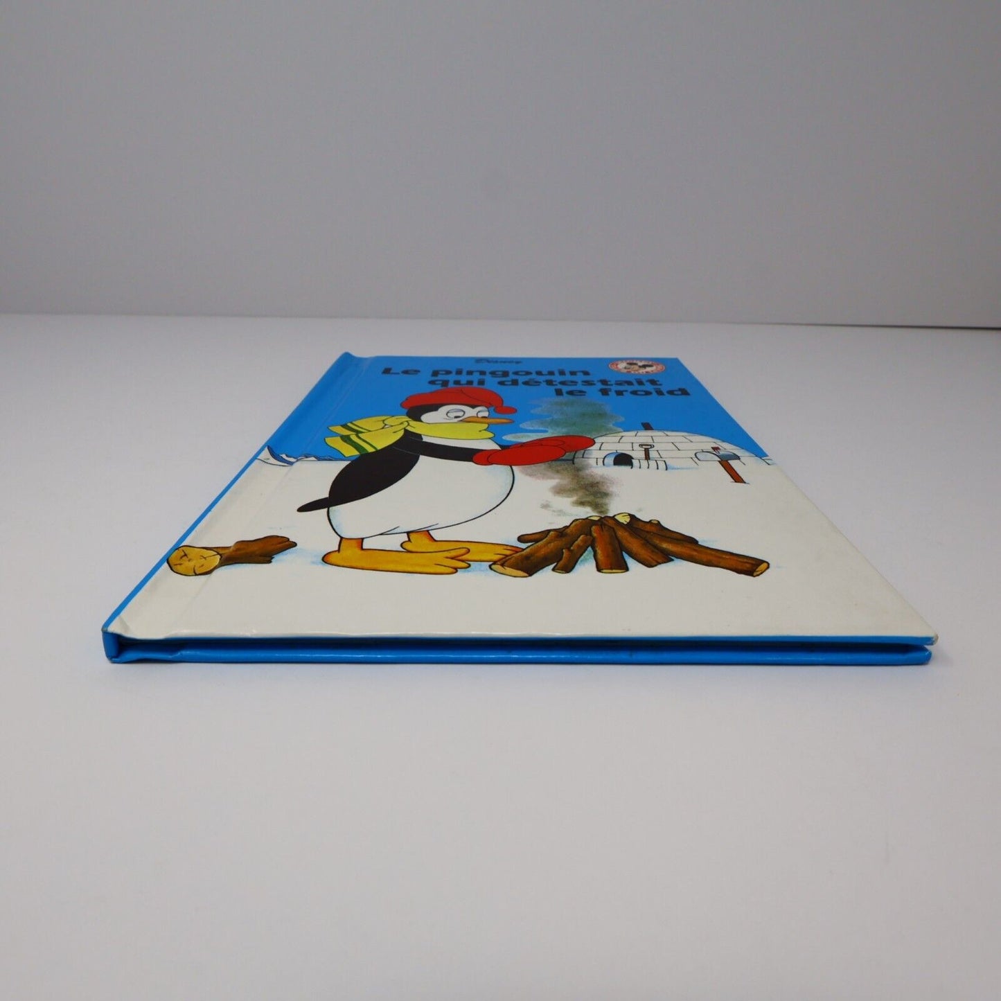 1992 Le Pingouin qui Détestait le Froid Club du Livre Mickey Disney Hardcover HC