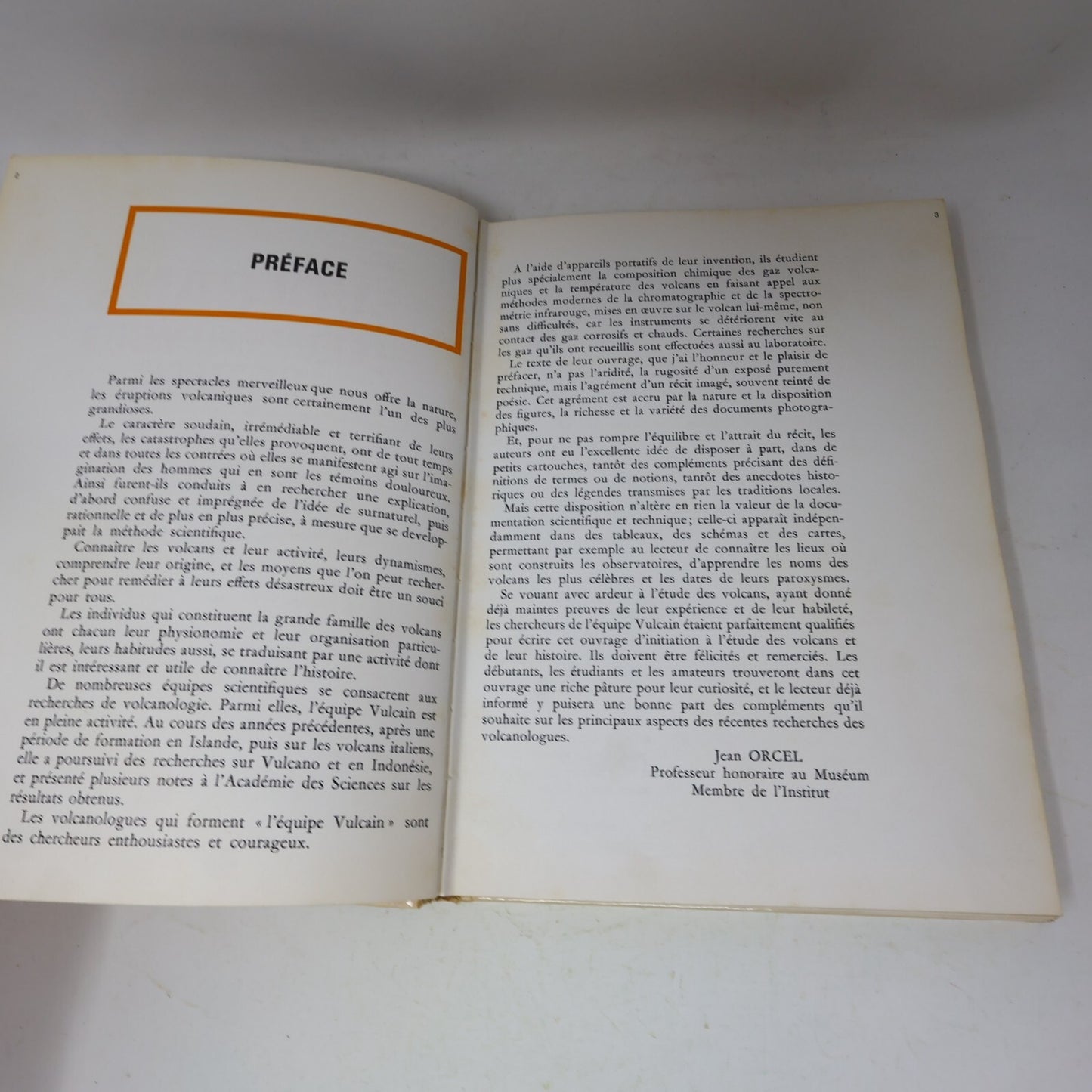 1971 Volcans et Tremblements de Terre Deux Coqs d'Or Géographie Géologie Livre