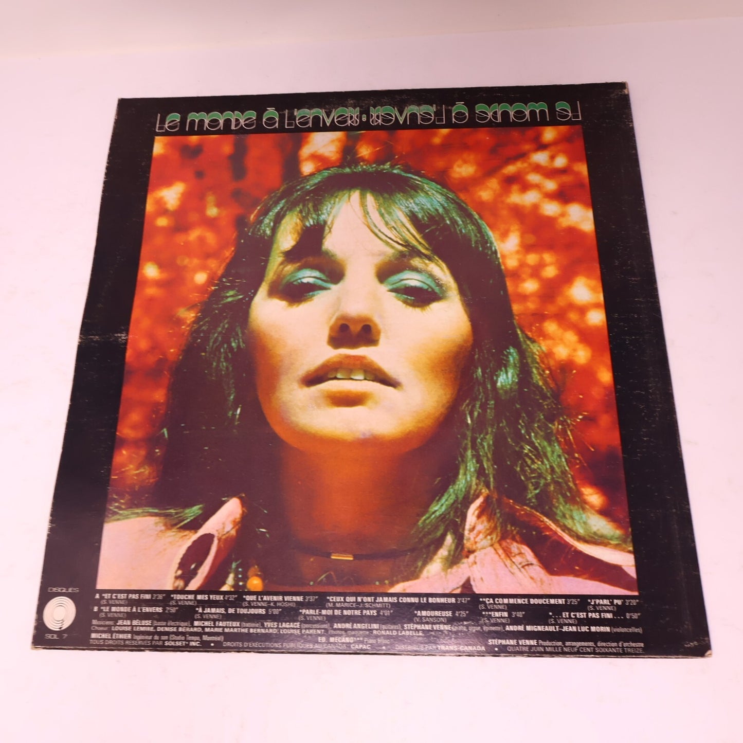 Emmanuëlle Lot 2 Disques Chanter Pour Vivre/Monde À L'Envers Emmanuelle Record