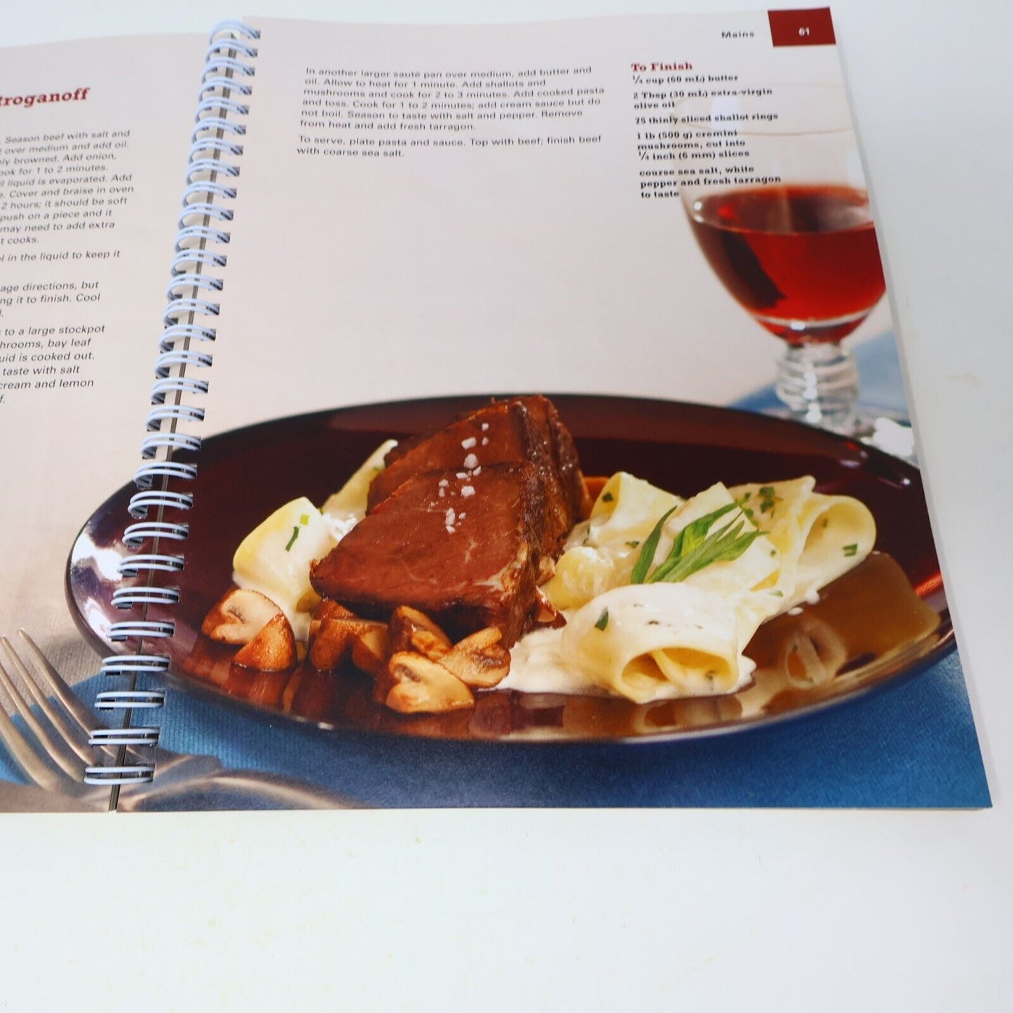 2012 Canadian Culinary Olympic Chefs Cook At Home Cookbook Company's Coming PB