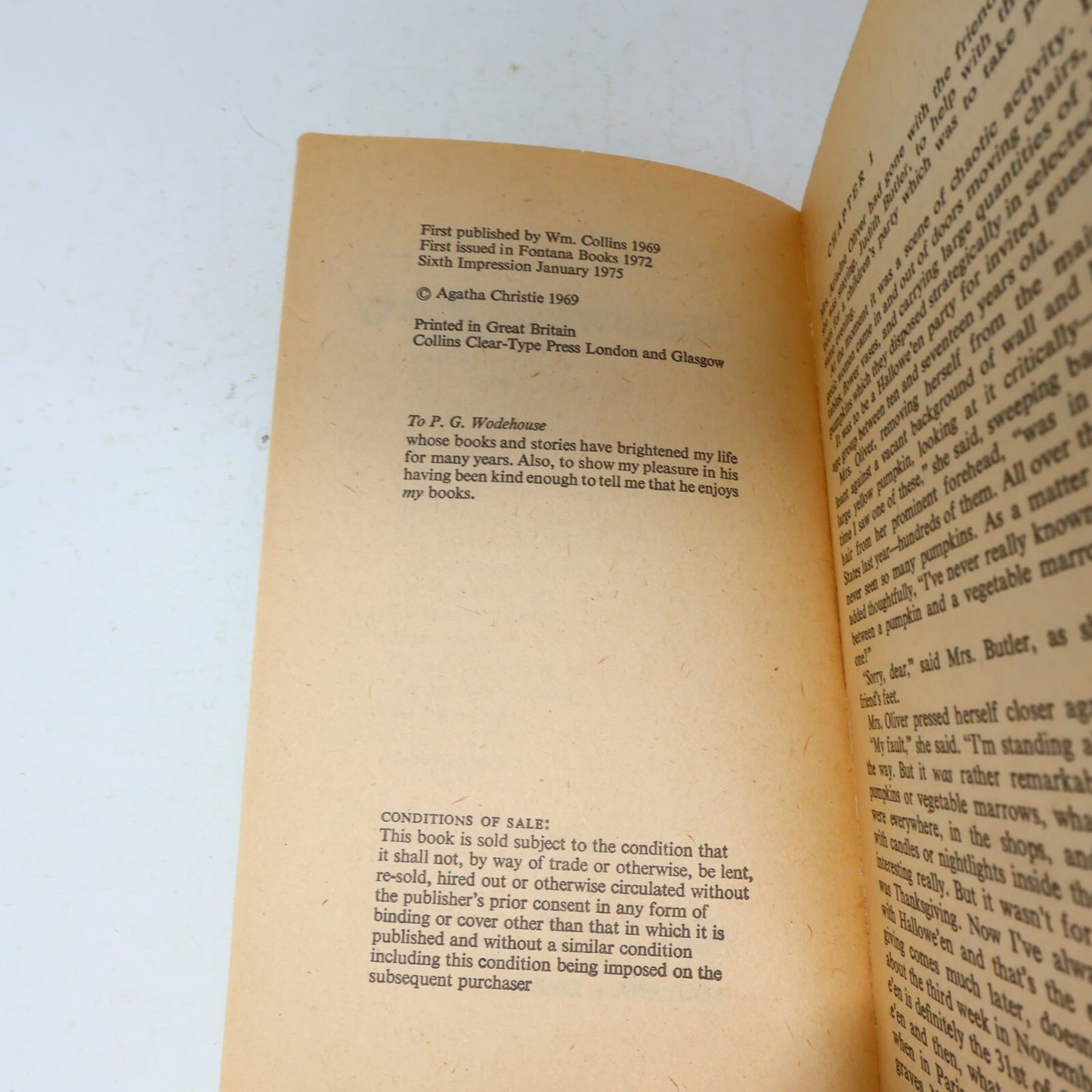 1975 Hallowe'en Party Agatha Christie Fontana Halloween Mystery Crime Paperback