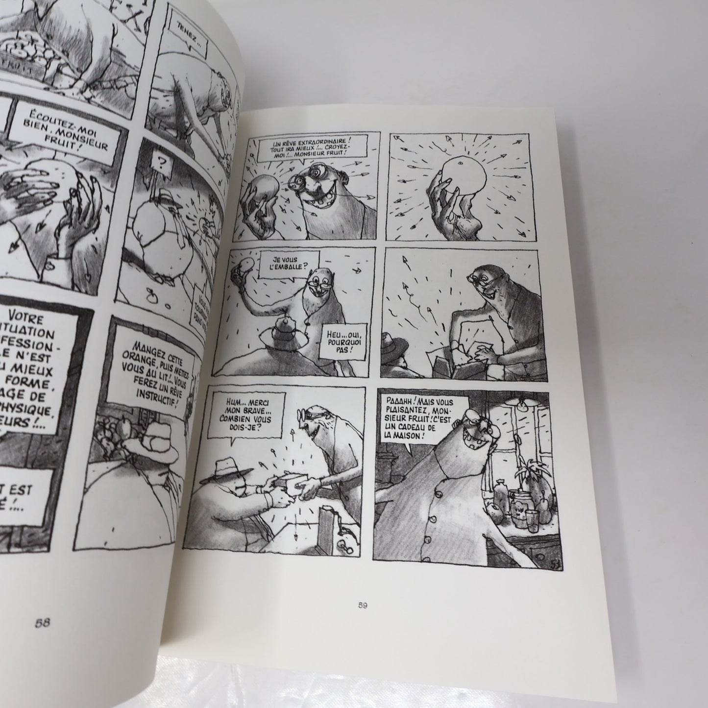 Super Monsieur Fruit SMF Nicolas de Crécy Seuil Intégrale Omnibus Bande Dessinée