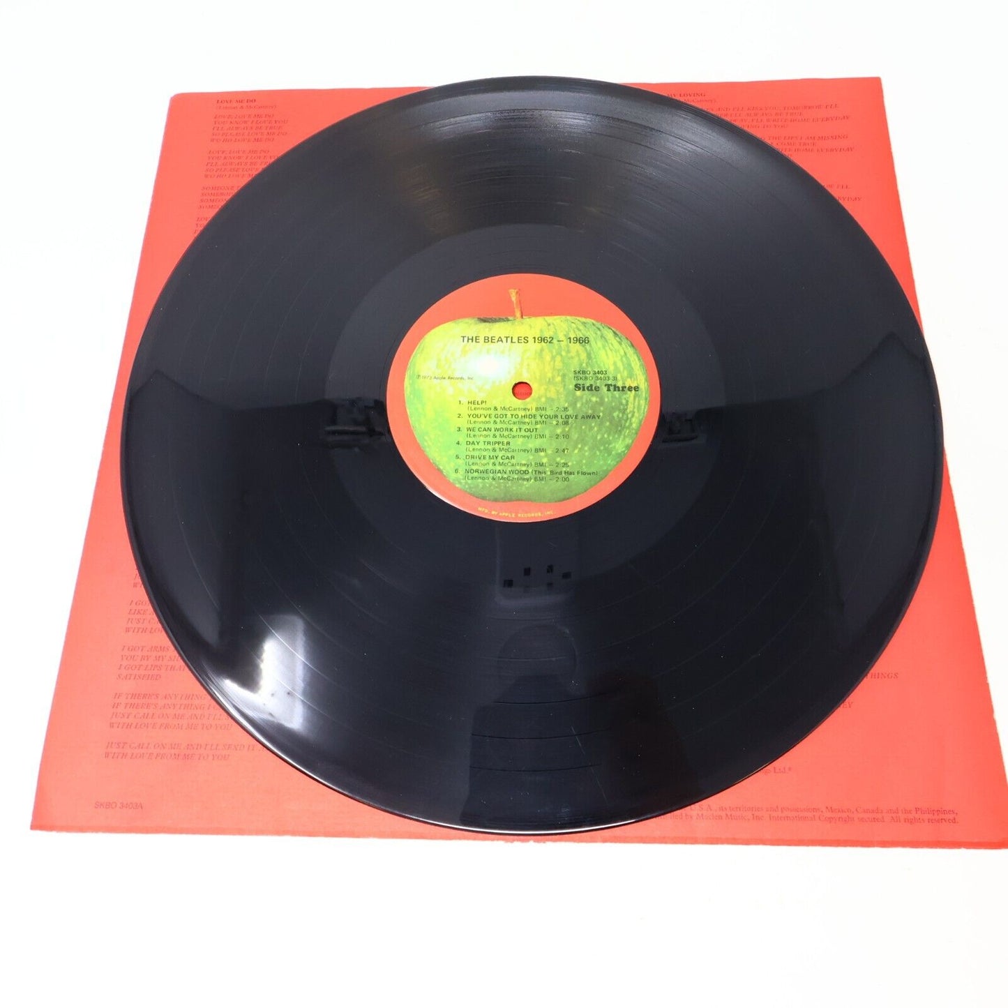 The Beatles 1962-1966 Red + 1967-1970 Blue Lot 2 LP Record 1973 SKBO 3403 3404