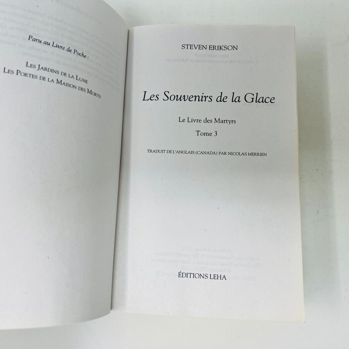 2023 Les Souvenirs de la Glace Le Livre des Martyrs 3 de Steven Erikson Français