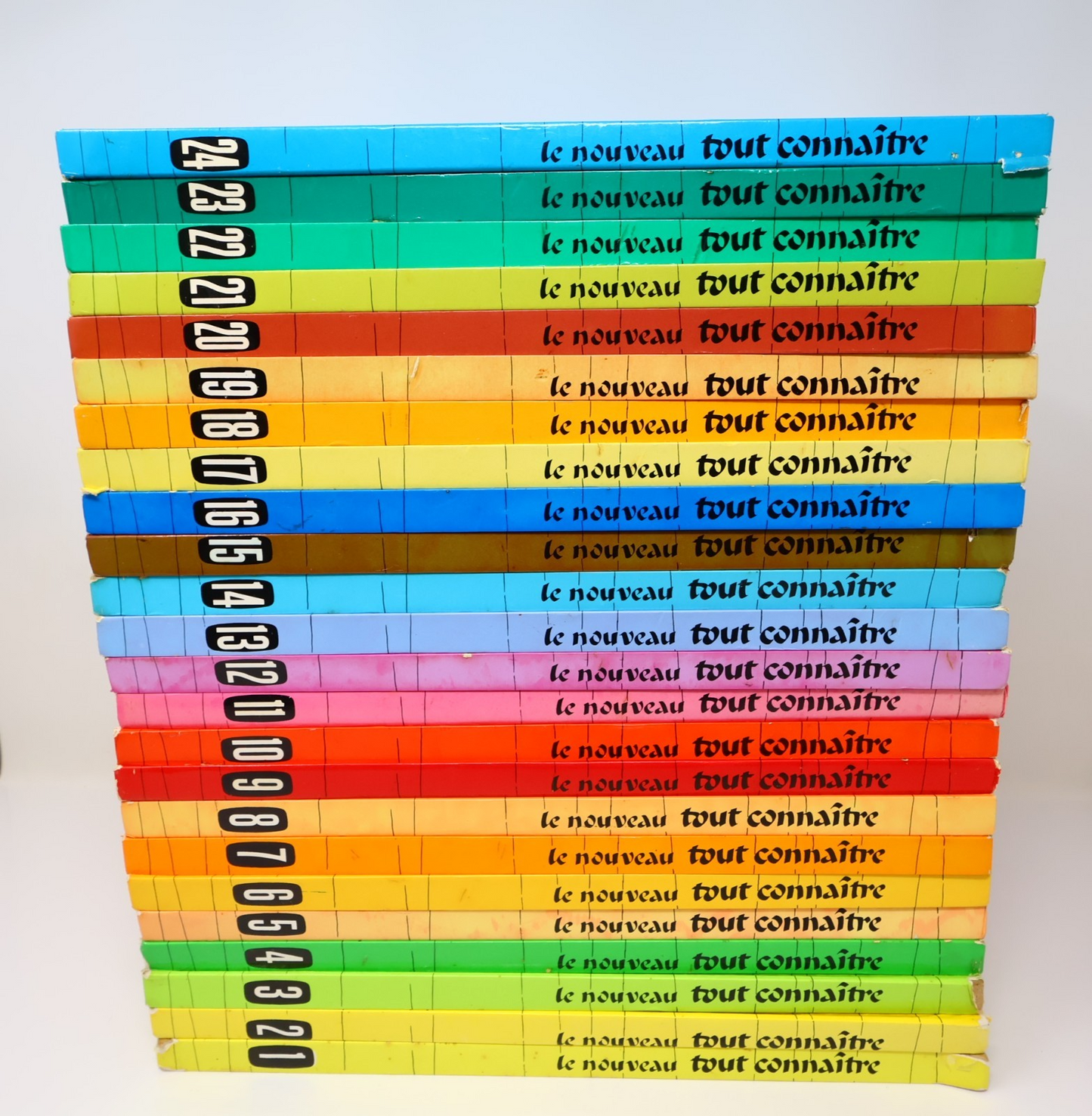 Le Nouveau Tout Connaître Encyclopédie en Couleurs Lot 24 Livres Histoire HC 60s
