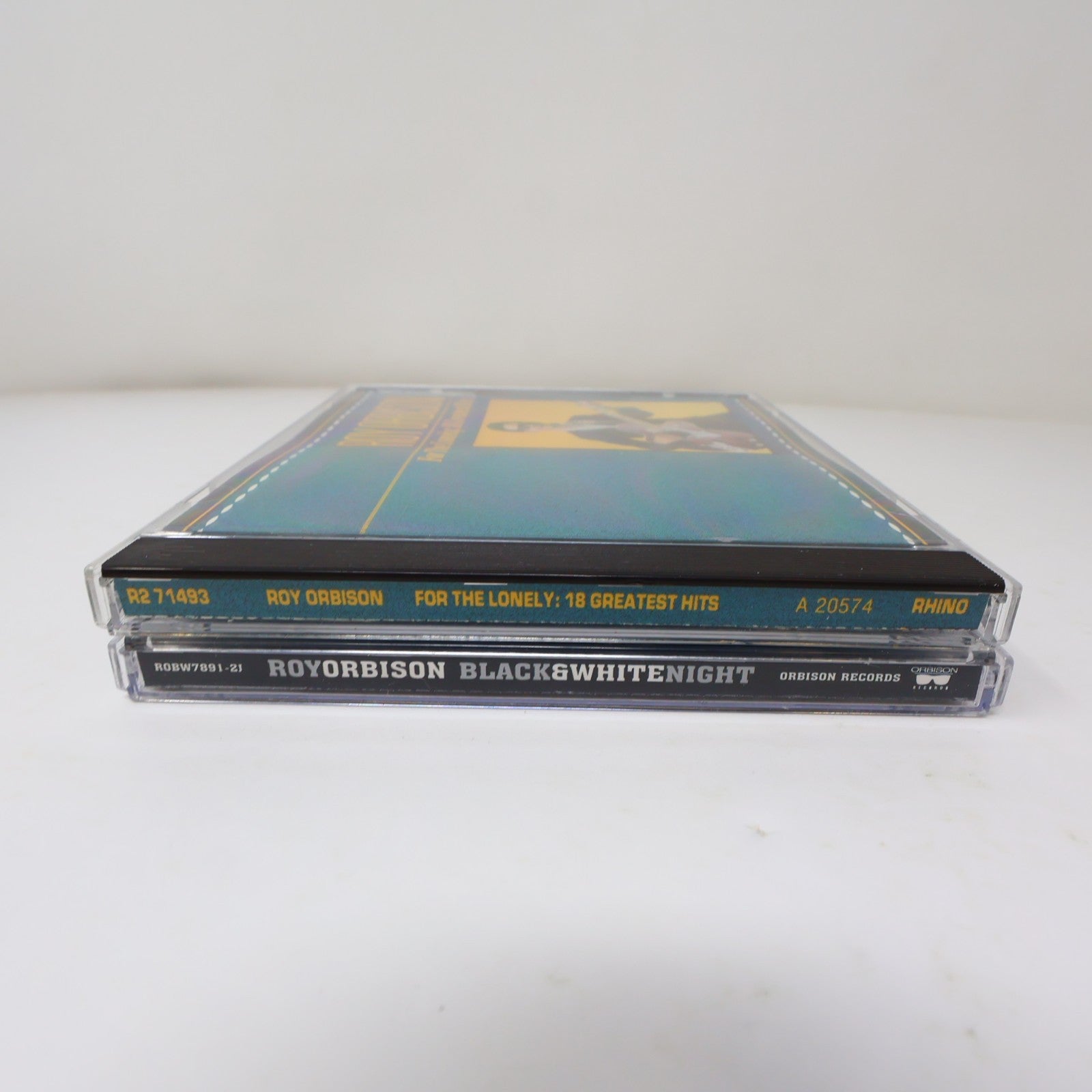 Roy Orbison 2 CDs Lot Black & White Night/For the Lonely 18 Greatest Hits Pop