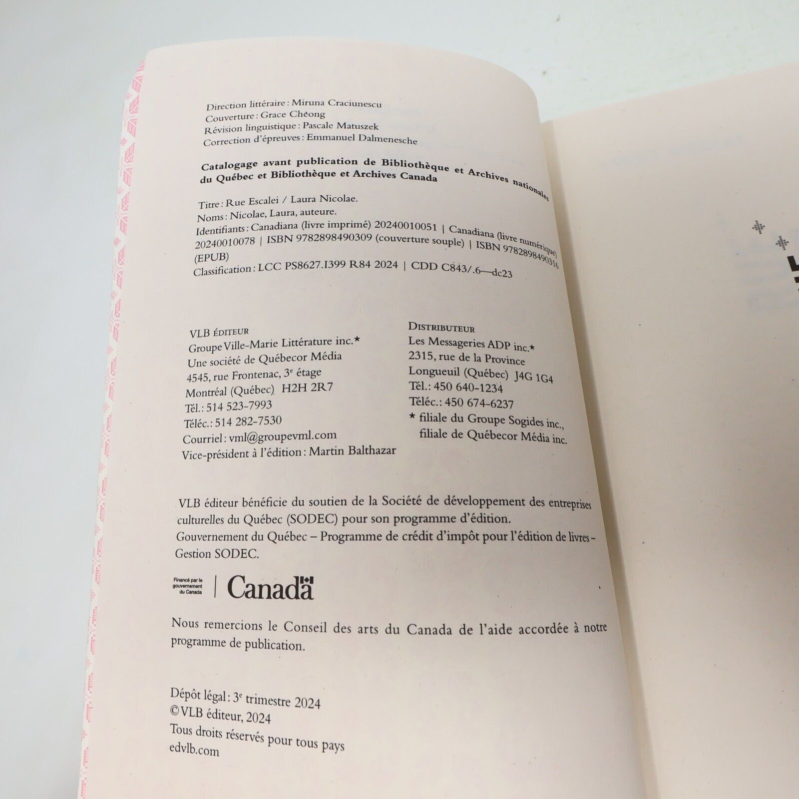2024 Rue Escalei Laura Nicolae Littérature Québécoise Roman Vlb Français Livre