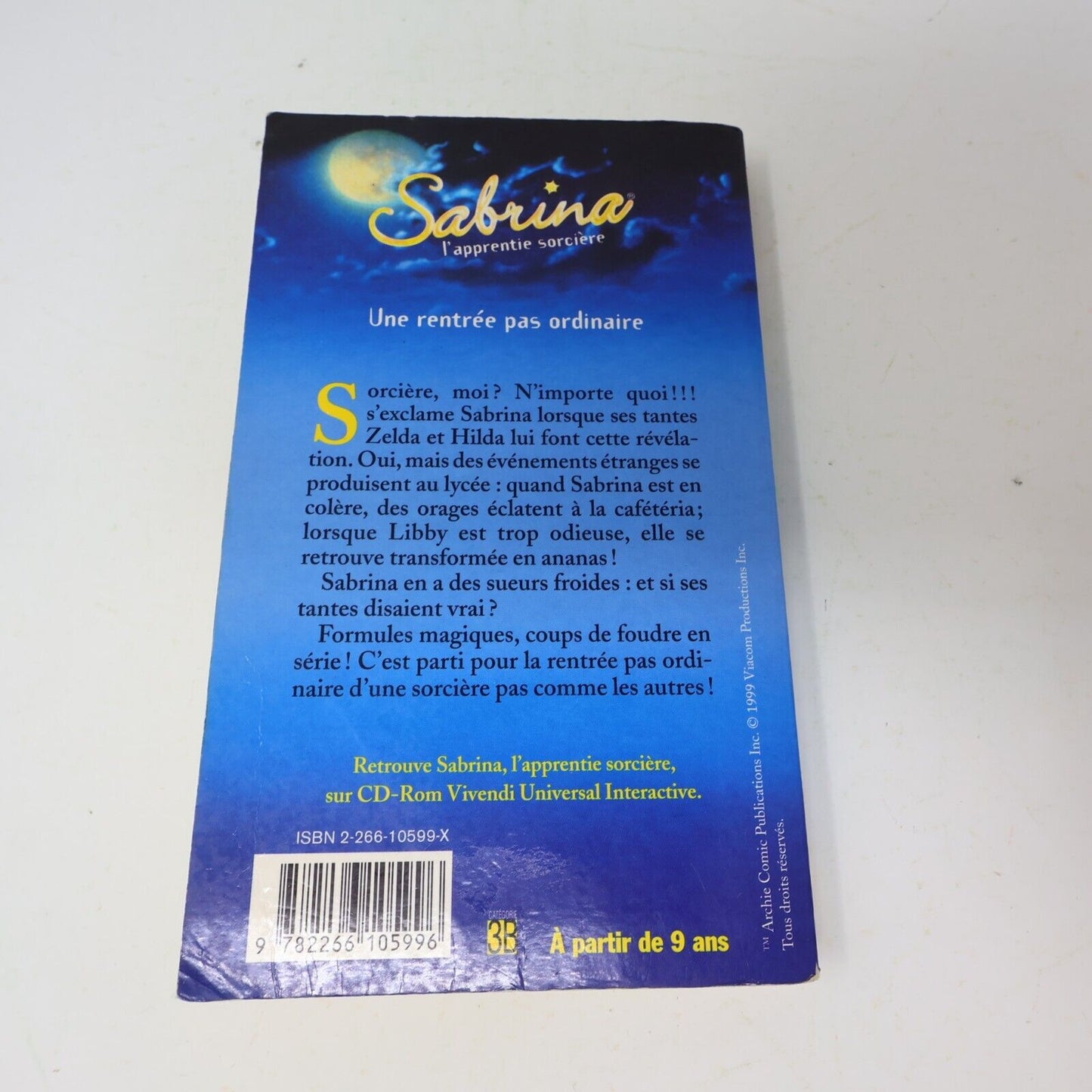Sabrina l'Apprentie Sorcière #1-17 19-27 29-33 Lot 31 Livres Français French PB
