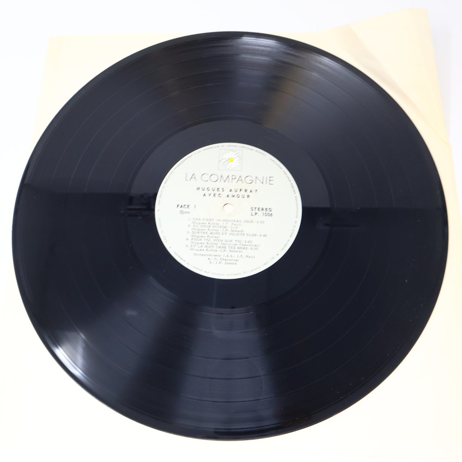 Hugues Aufray Avec Amour LP Record 1970 La Compagnie French Folk 33RPM LP 1006