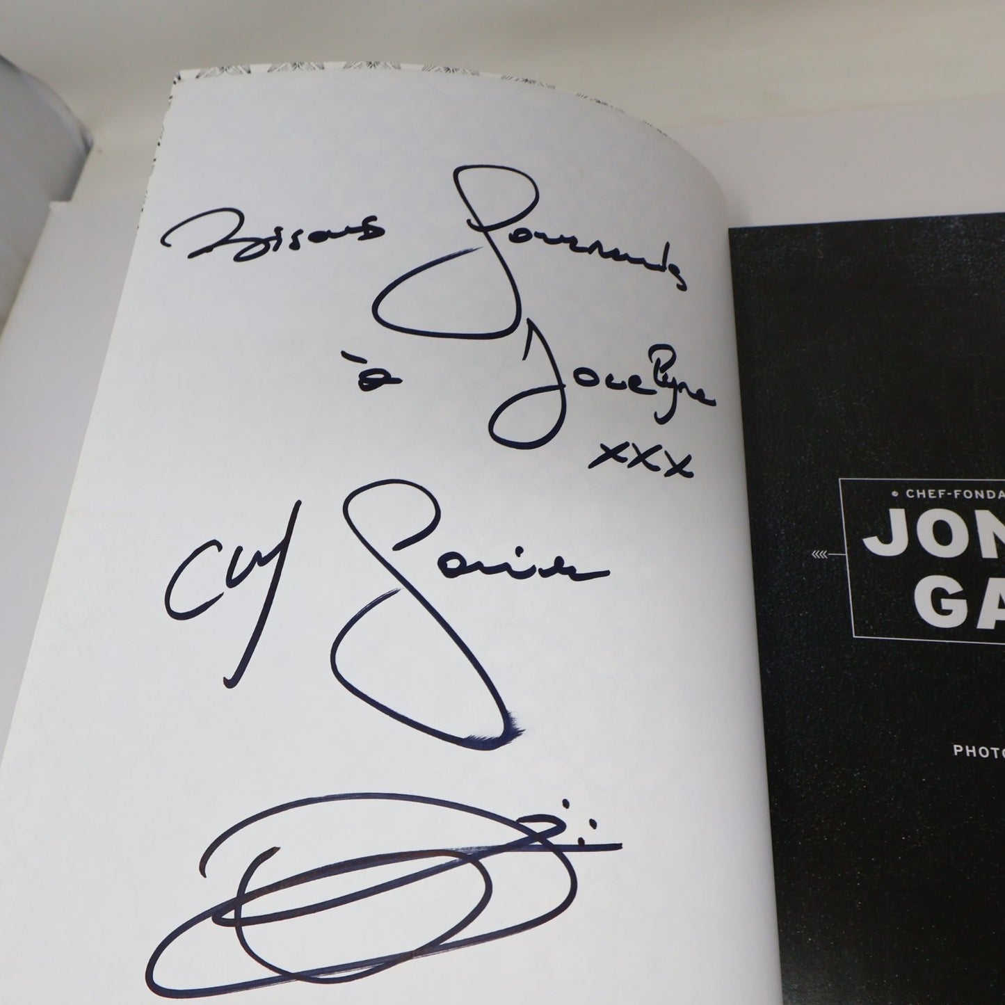 Entre Nous Jonathan Garnier 2013 SIGNÉ Livre Cuisine Recettes Français Cookbook