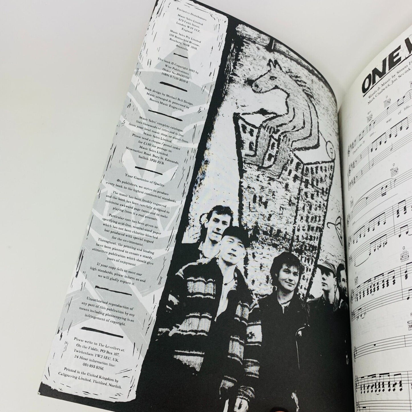 1992 The Levellers Levelling the Land Wise Songbook Piano Vocal Guitar Leve11ers
