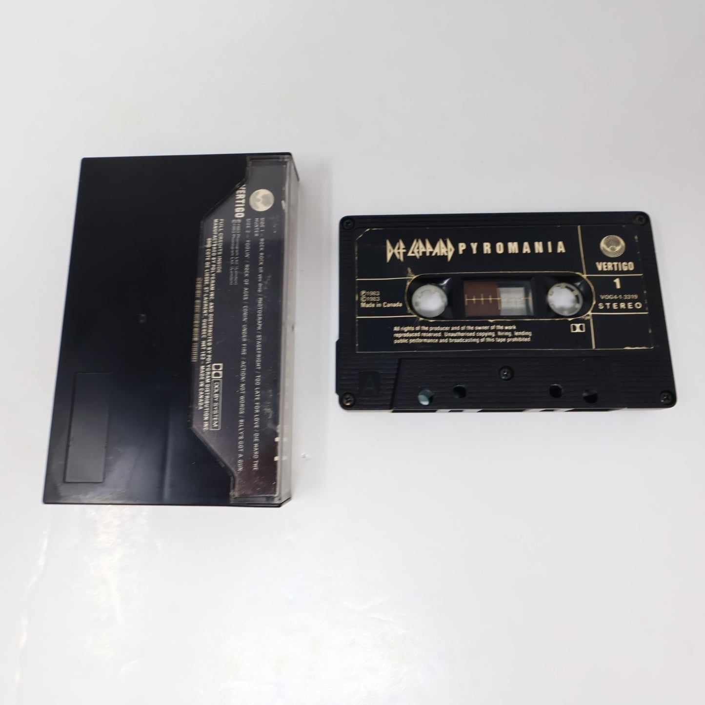 Def Leppard 2 Cassettes Lot Hysteria/Pyromania Vertigo 80s Pour Some Sugar On Me