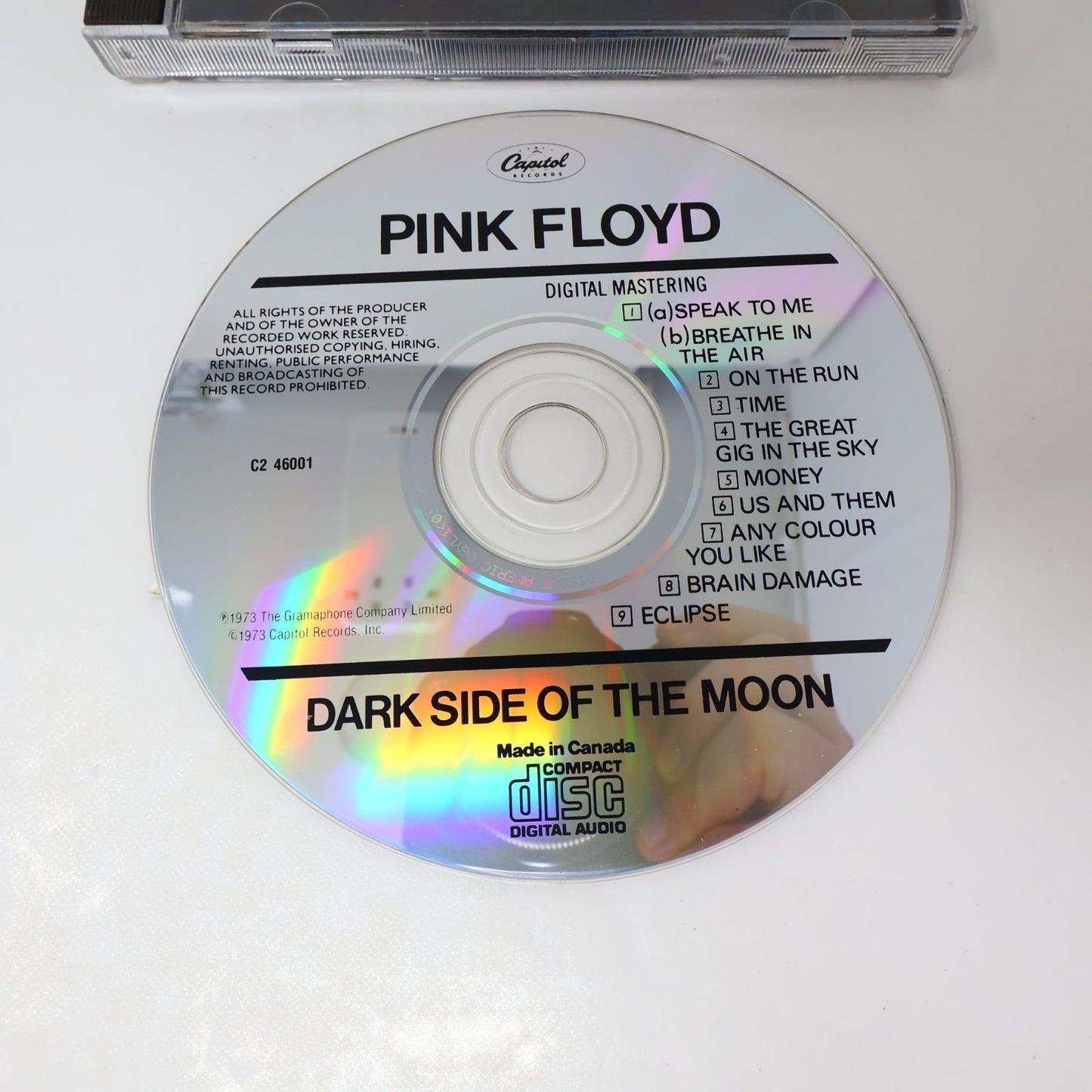 Dark Side of the Moon CD Pink Floyd Capitol 2007 Classic Rock C2 46001 2000s