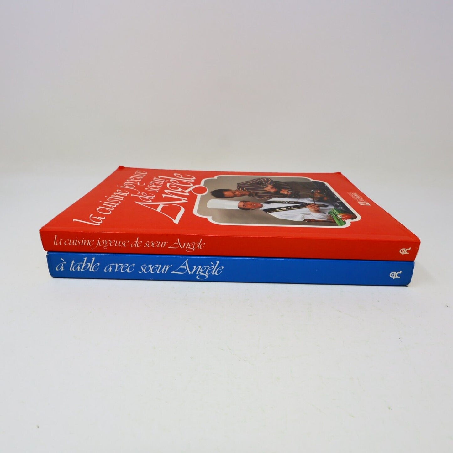 La Cuisine Joyeuse de Soeur Angèle Lot 2 Livres Recettes Table Français 1980s