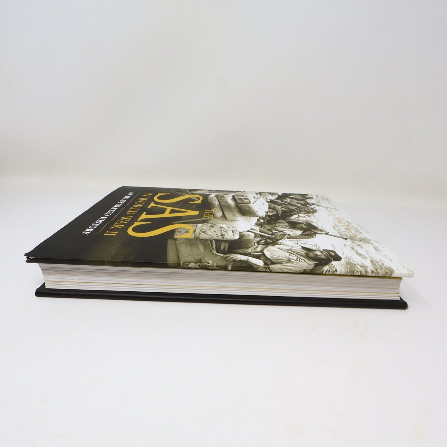 The SAS in World War II Gavin Mortimer 2011 Illustrated History Osprey Hardcover