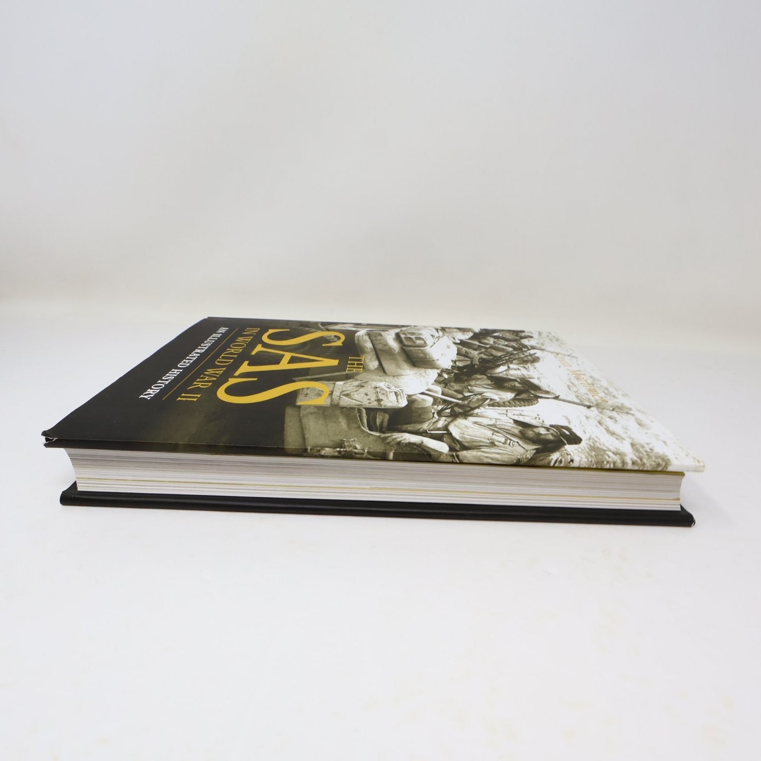 The SAS in World War II Gavin Mortimer 2011 Illustrated History Osprey Hardcover