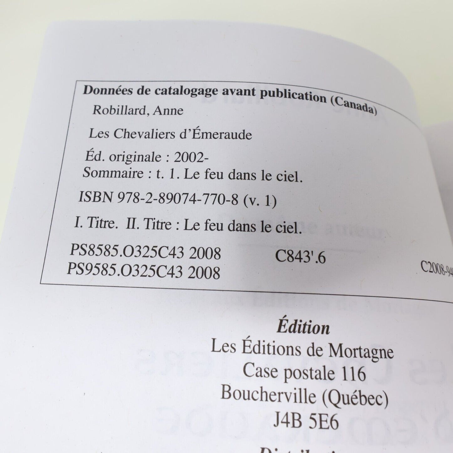 Les Chevaliers d'Émeraude 1-12 Série Complète Français Anne Robillard Lot Livres