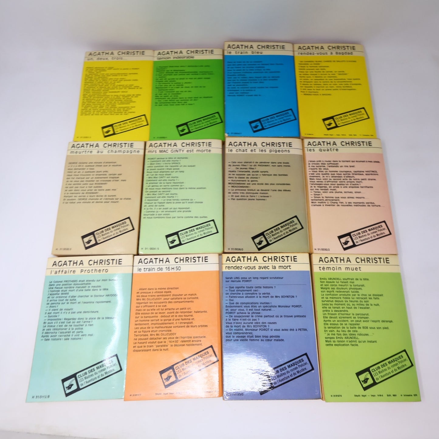 Agatha Christie Lot 33 Livres Club des Masques Hercule Poirot Crime et Mystère