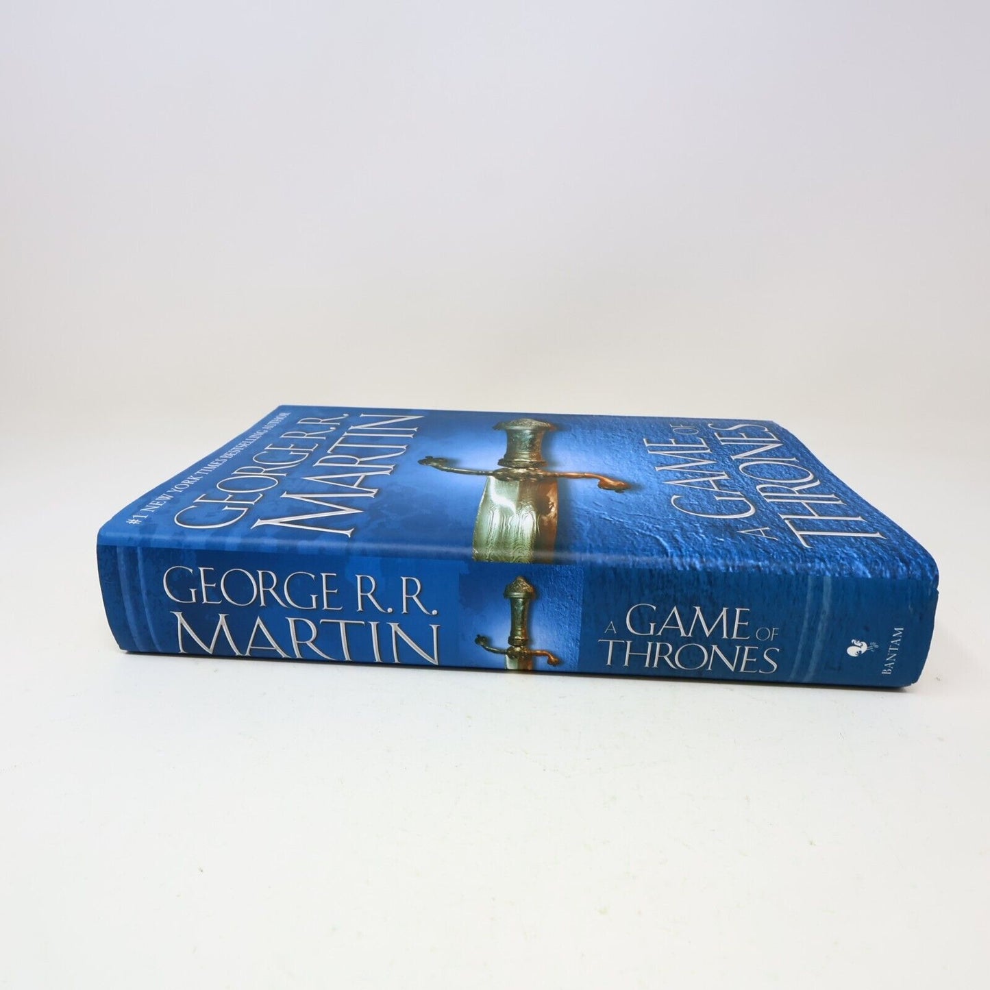 2002 A Game of Thrones by George R. R. Martin Hardcover HC Bantam Fantasy Action