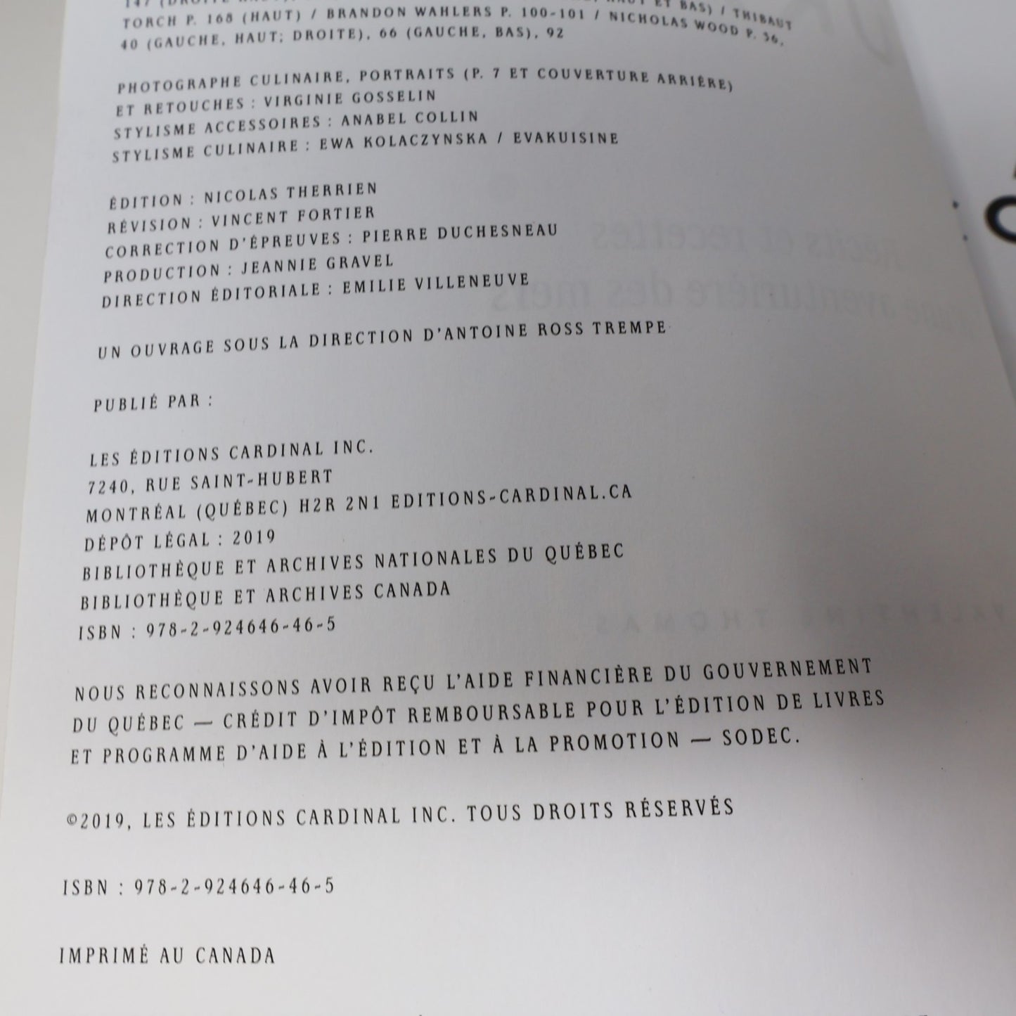 À Contre Courant Récits et Recettes d'une Aventurière des Mers Valentine Thomas