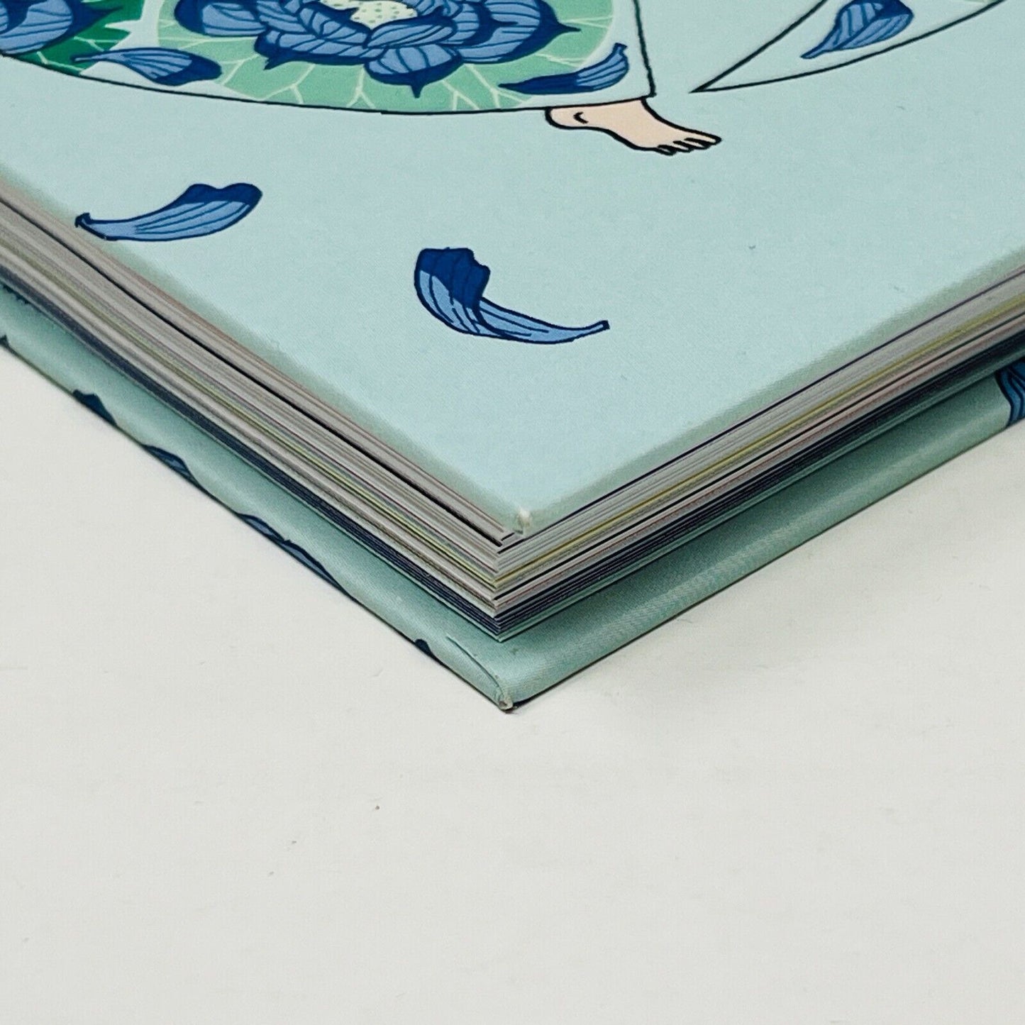 2021 Dans le Palais des Miroirs Bande Dessinée Rackham Liv Strömquist Français