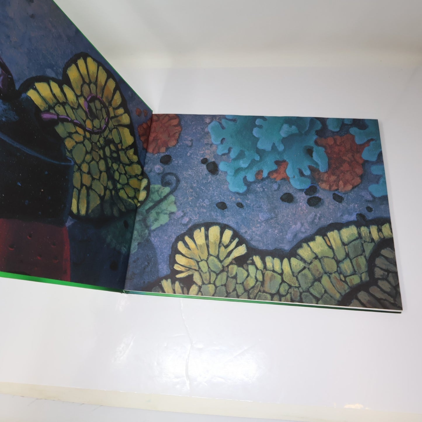A Bug's Life the Art and Making of an Epic of Miniature Proportions Jeff Kurtti