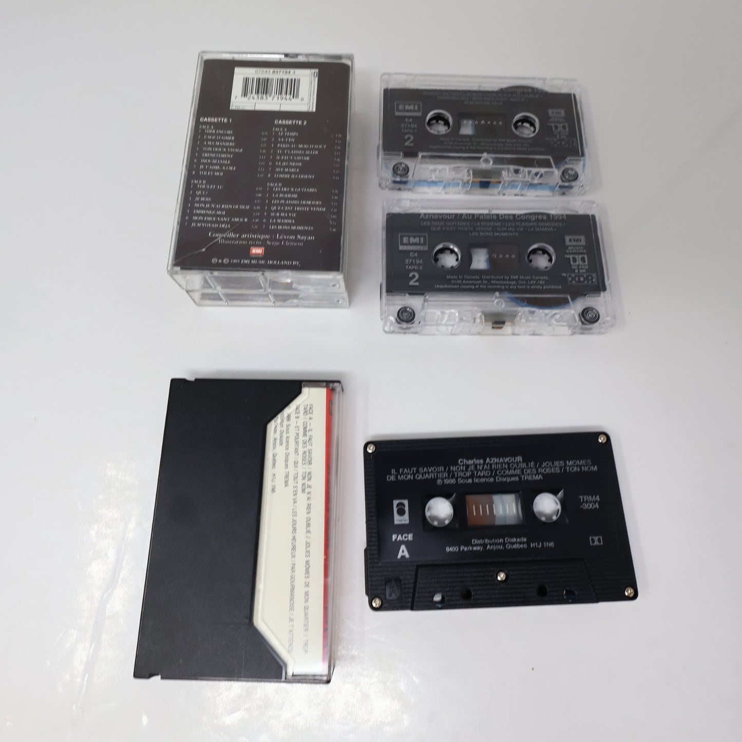 Aznavour Lot 6 Cassettes Plus Bleu/Toi et Moi/Chansons d'Or/Palais des congrès