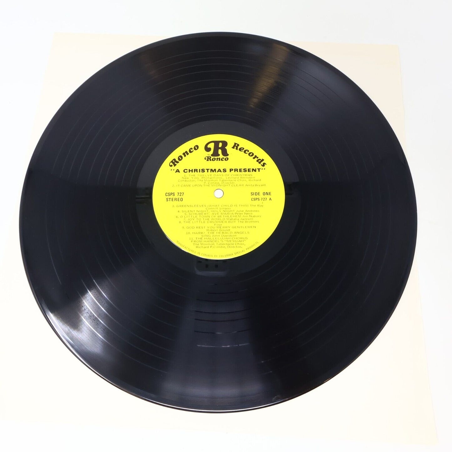 Ronco Presents A Christmas Present LP with Pop Up Gatefold Sleeve 1973 P 11772
