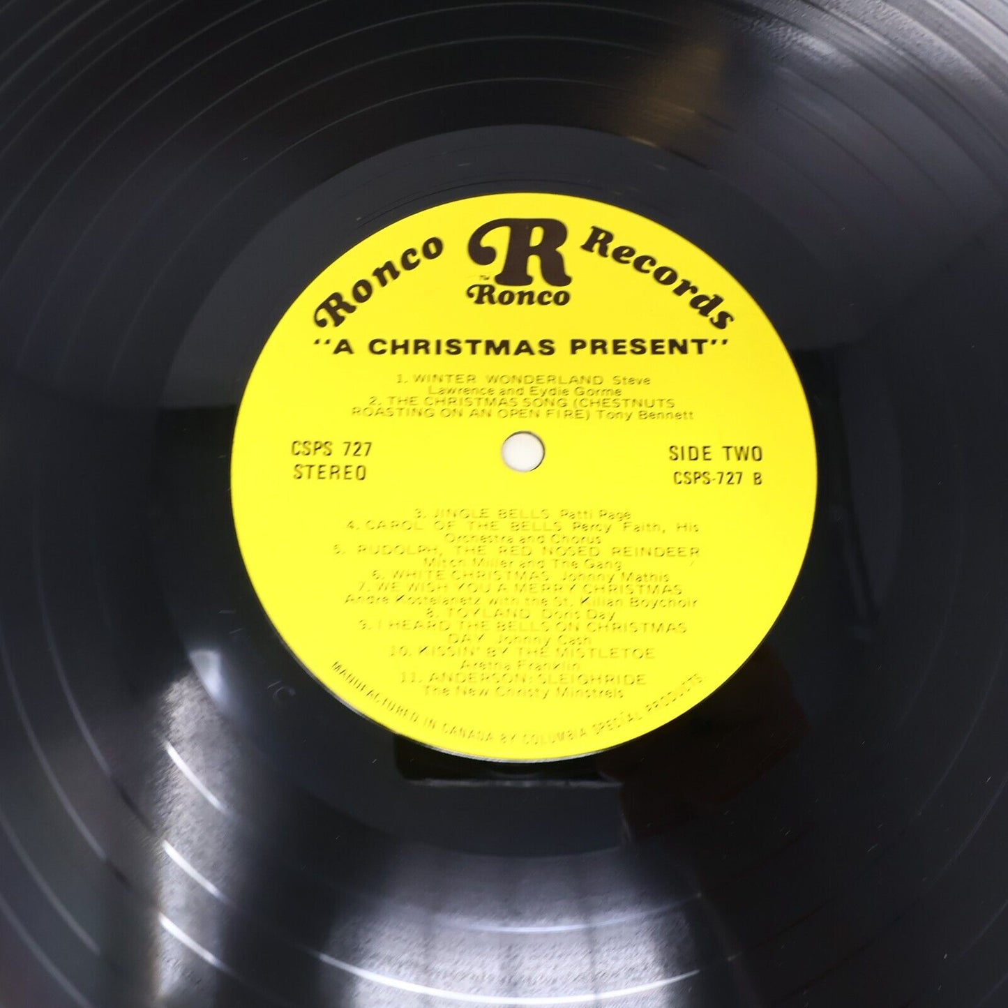 Ronco Presents A Christmas Present LP with Pop Up Gatefold Sleeve 1973 P 11772