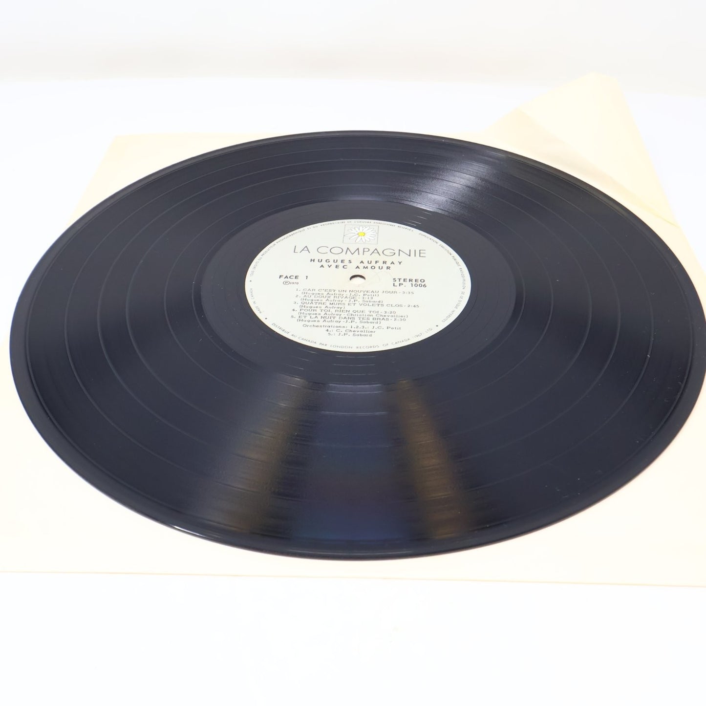 Hugues Aufray Avec Amour LP Record 1970 La Compagnie French Folk 33RPM LP 1006