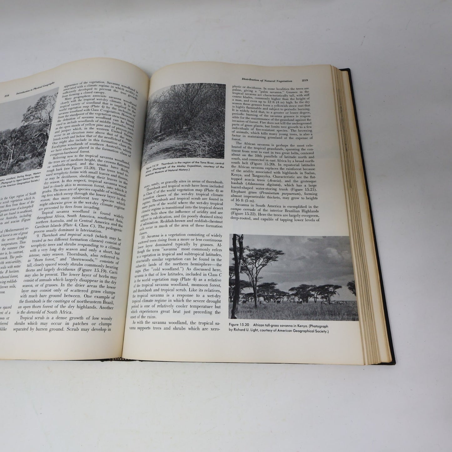 1967 Introduction to Physical Geography Arthur N. Strahler 6th Print Wiley 60s