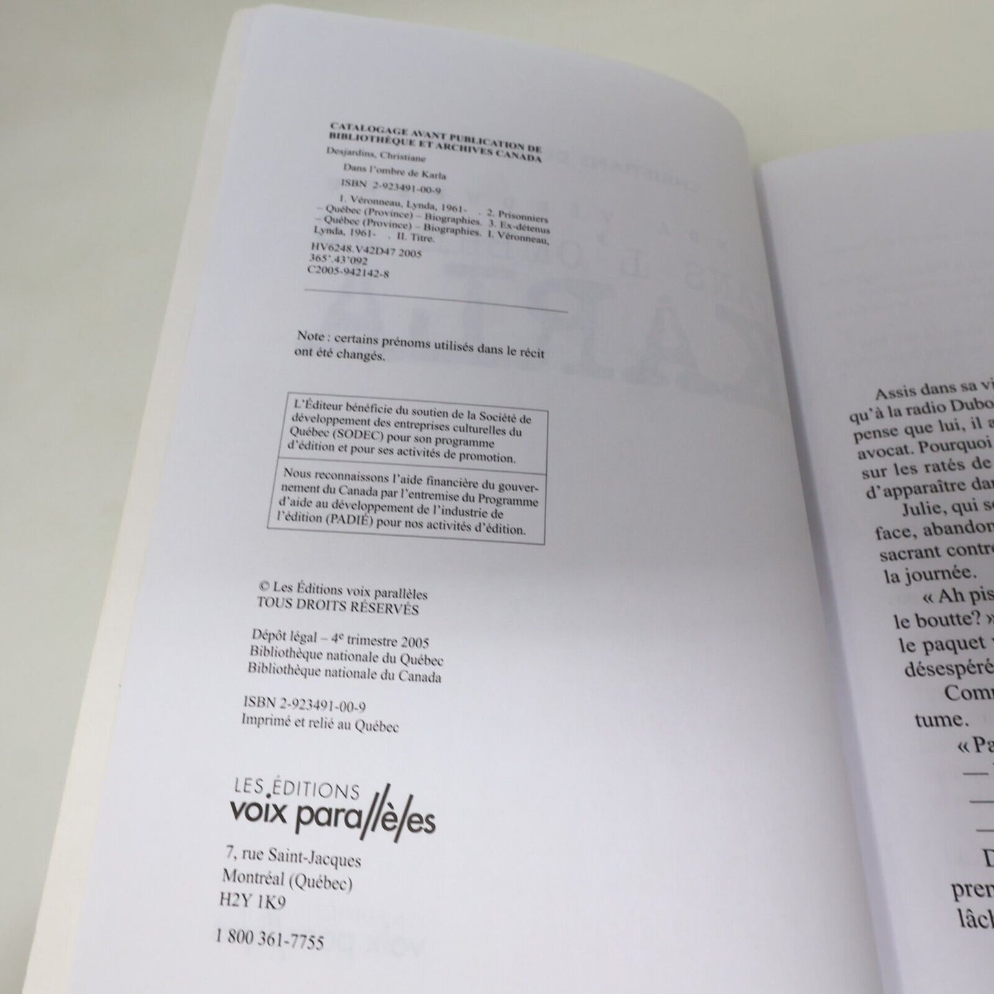 2005 Lynda Véronneau dans l'Ombre de Karla Christiane Desjardins Biographie PB