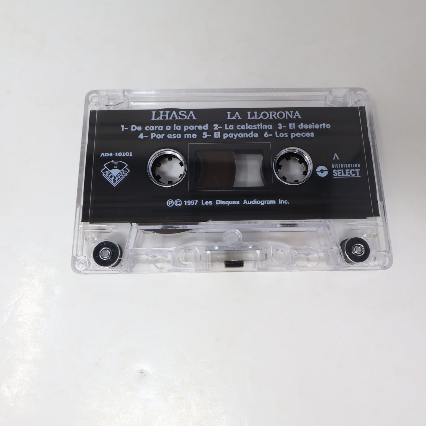 Lhasa La Llorona Cassette 1997 De Cara A La Pared/Los Peces Audiogram AD4 10101