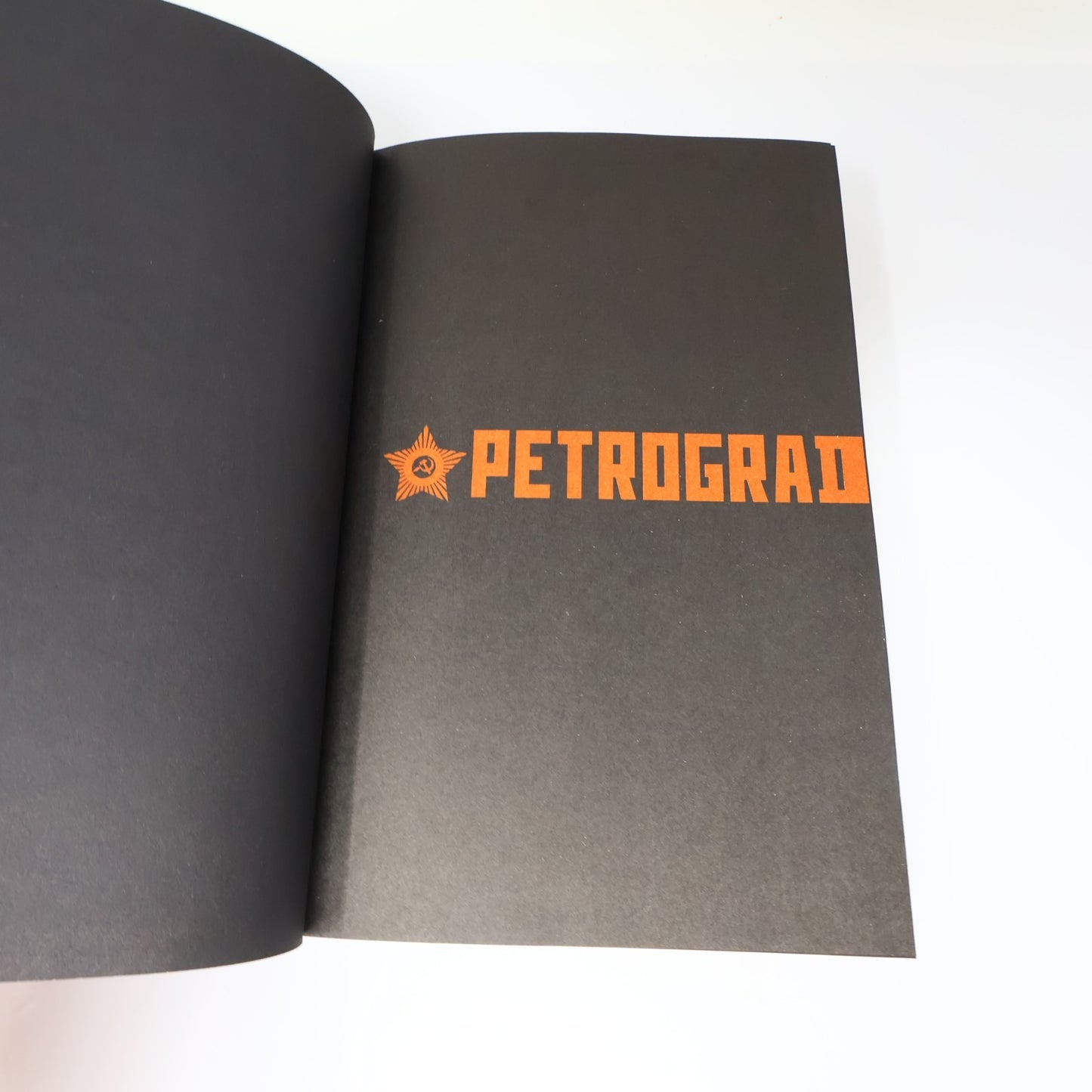 Petrograd Philip Gelatt/Tyler Crook Oni Press 2011 HC Comics 1st Edition 2010s
