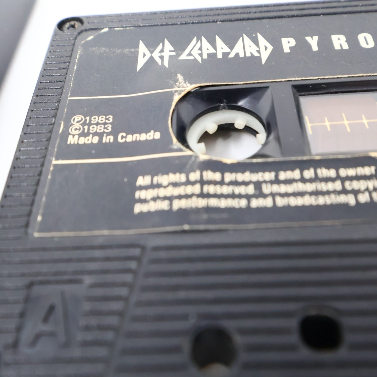 Def Leppard 2 Cassettes Lot Hysteria/Pyromania Vertigo 80s Pour Some Sugar On Me