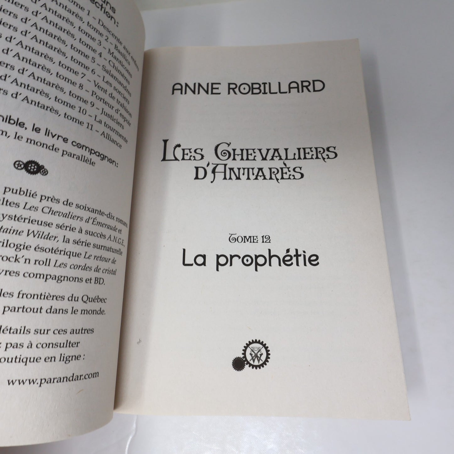 Les Chevaliers d'Antarès #1-12 Série Complète Lot 12 Livres Anne Robillard PB