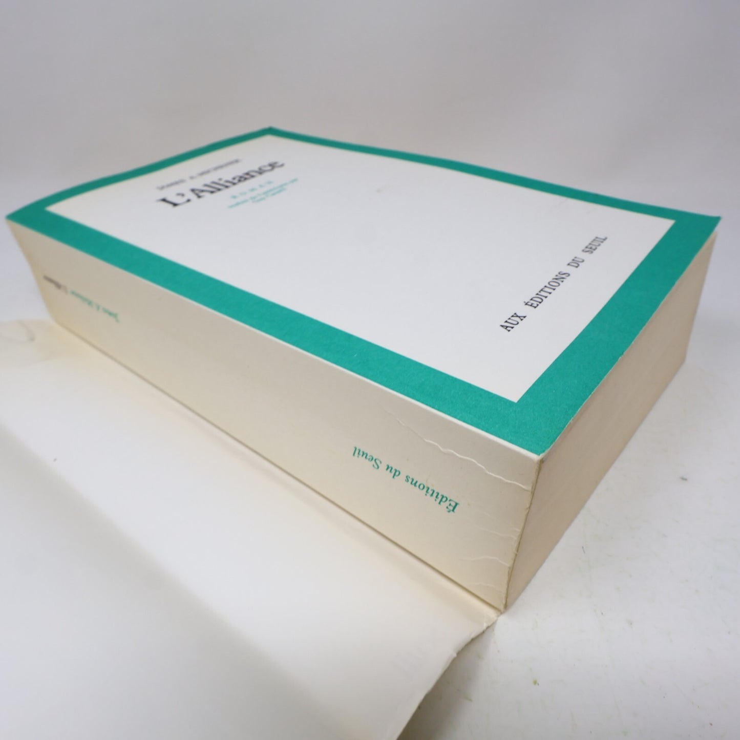 James Albert Michener Lot 2 Livres Chesapeake/L'Alliance Français French Seuil