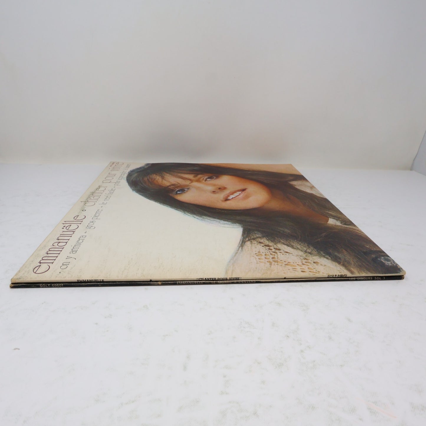 Emmanuëlle Lot 2 Disques Chanter Pour Vivre/Monde À L'Envers Emmanuelle Record