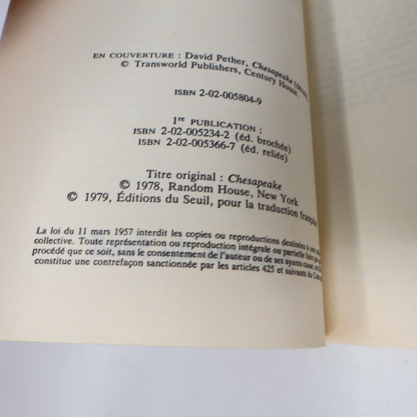 James Albert Michener Lot 2 Livres Chesapeake/L'Alliance Français French Seuil