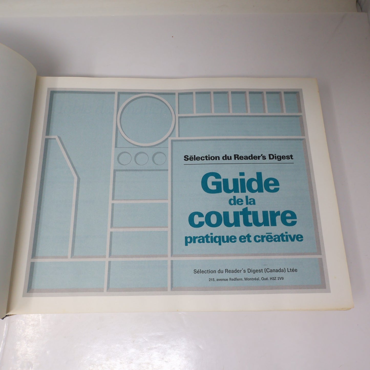 Guide de la Couture Pratique et Créative 1979 HC Reader's Digest Français Livre