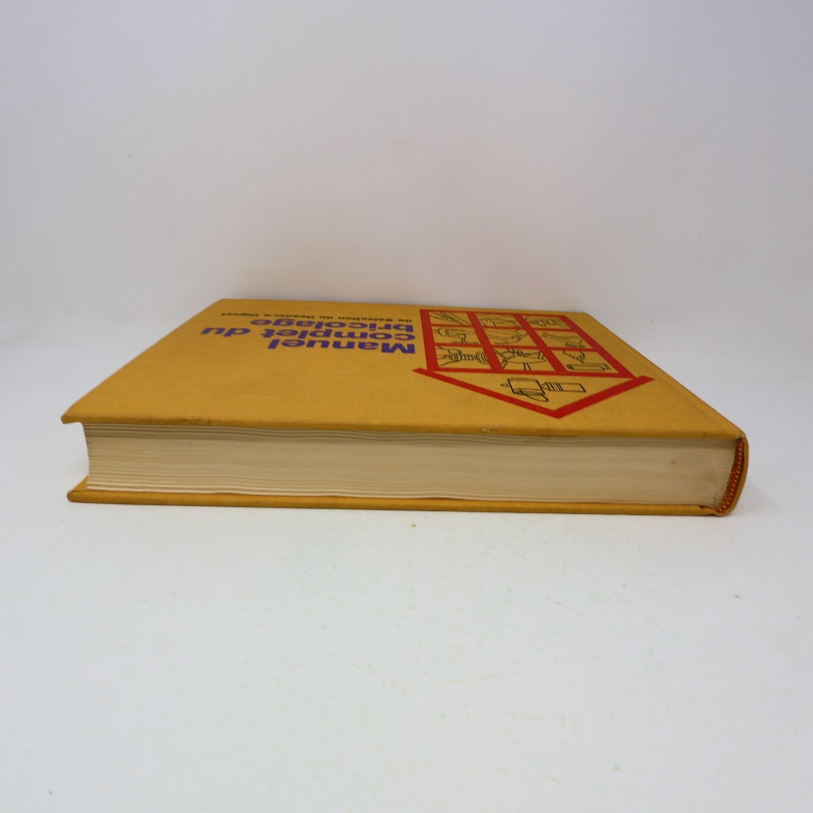 1979 Manuel Complet du Bricolage Bricolage et Révovations Reader's Digest 70s HC