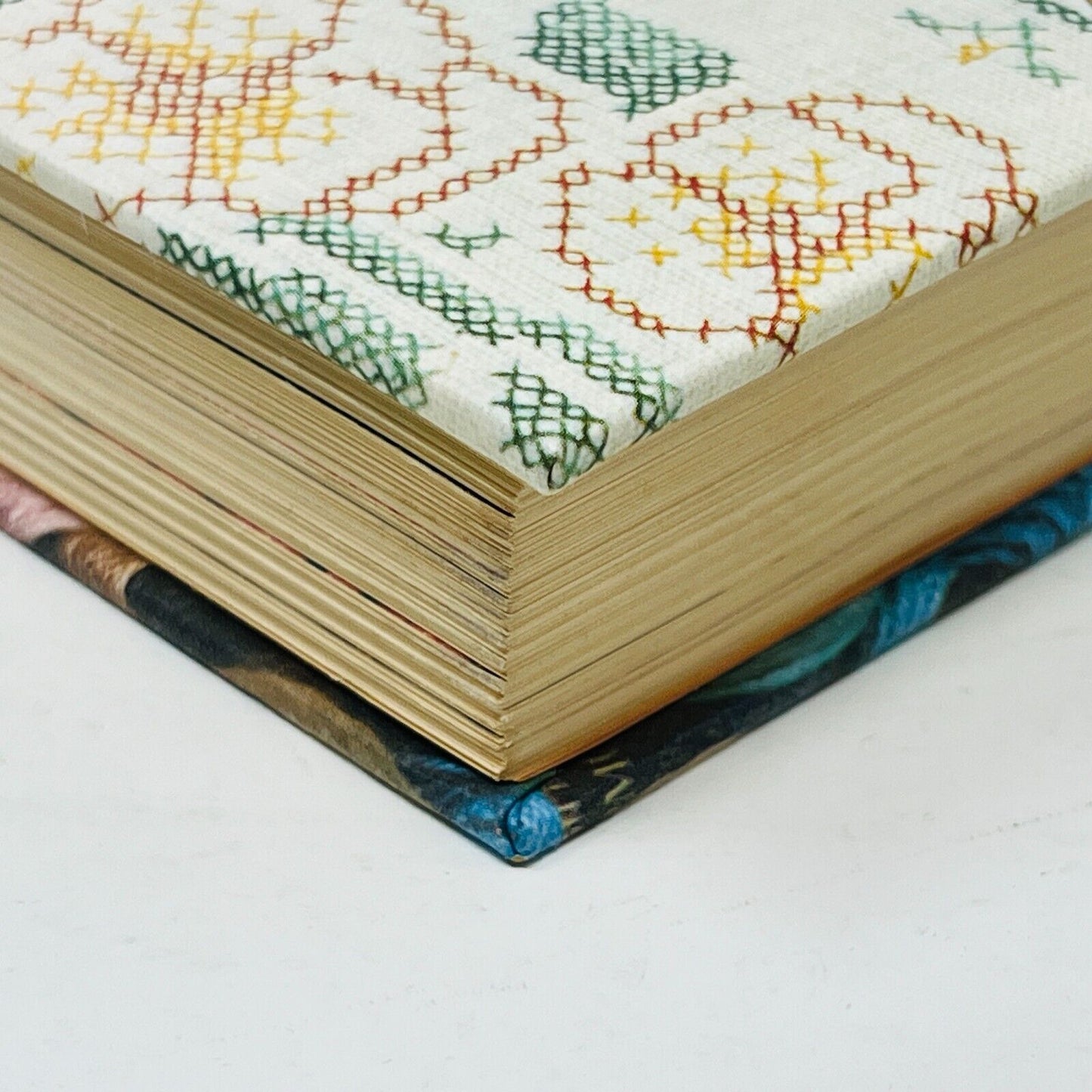 1981 Guide Complet des Travaux à l'Aiguille Couture Sélection du Reader's Digest