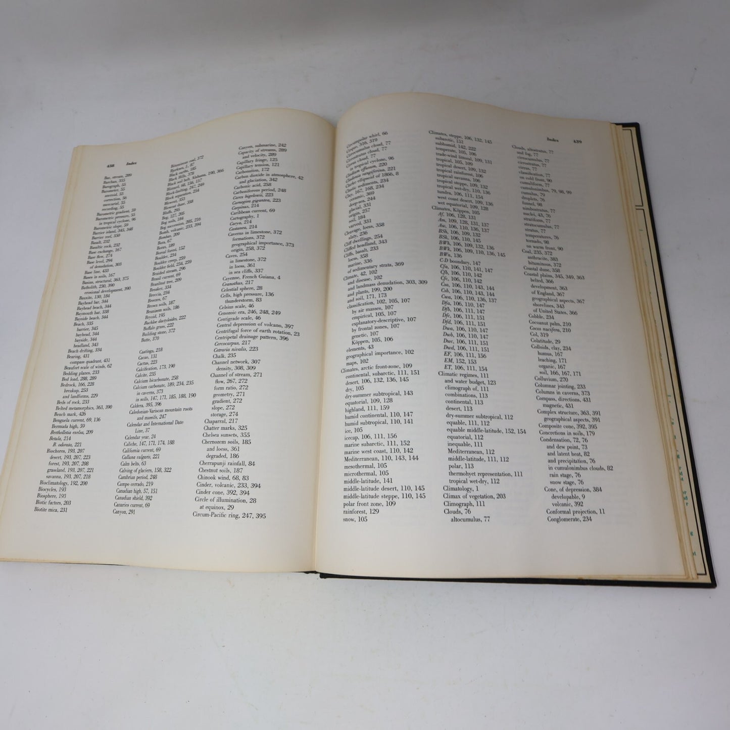 1967 Introduction to Physical Geography Arthur N. Strahler 6th Print Wiley 60s