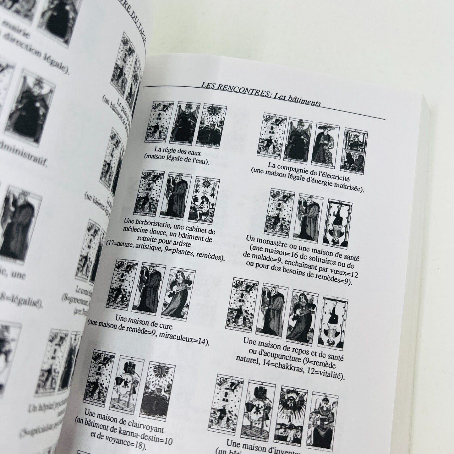 1988 Le Grand Livre du Tarot de Kris Hadar Méthode Art Divinatoire en Français