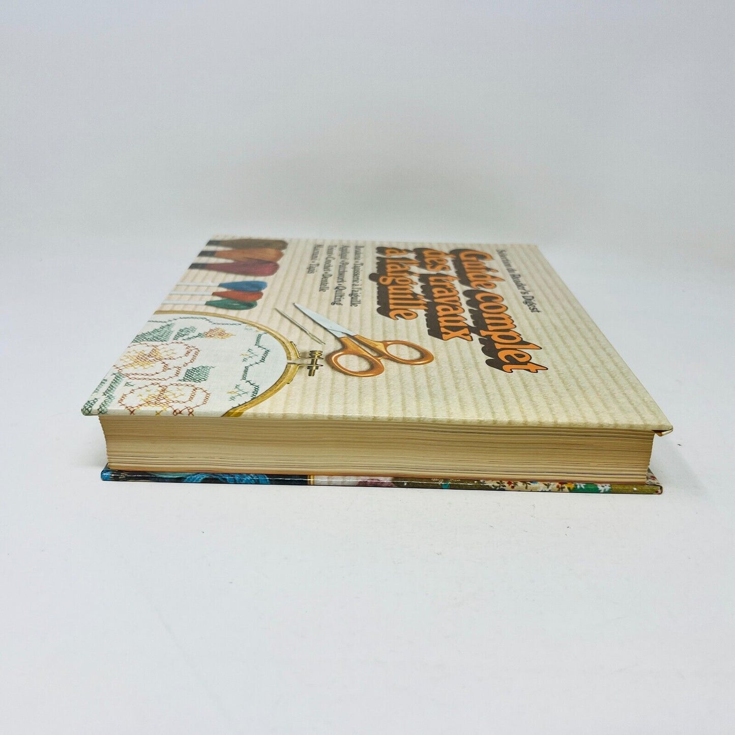1981 Guide Complet des Travaux à l'Aiguille Couture Sélection du Reader's Digest