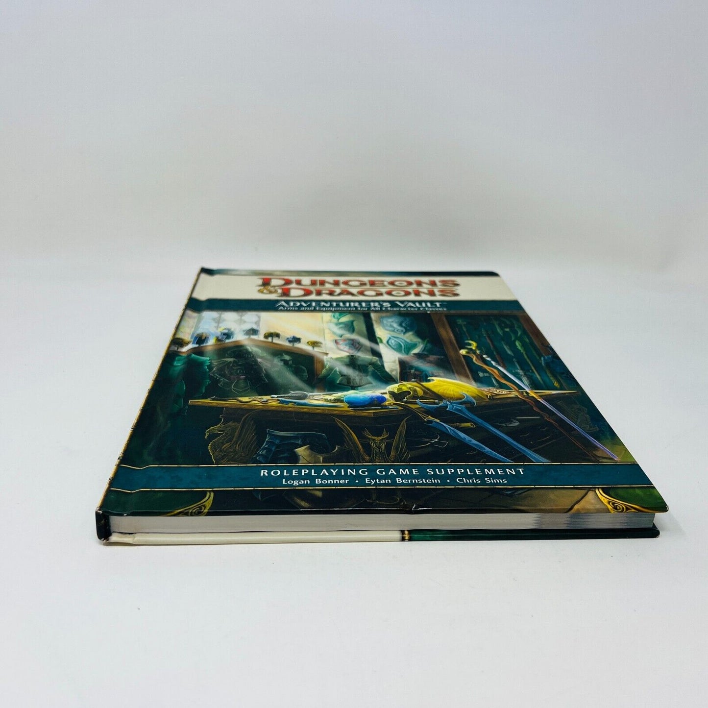 Adventurer's Vault Arms and Equipment for All Classes 4th Dungeons & Dragons D&D