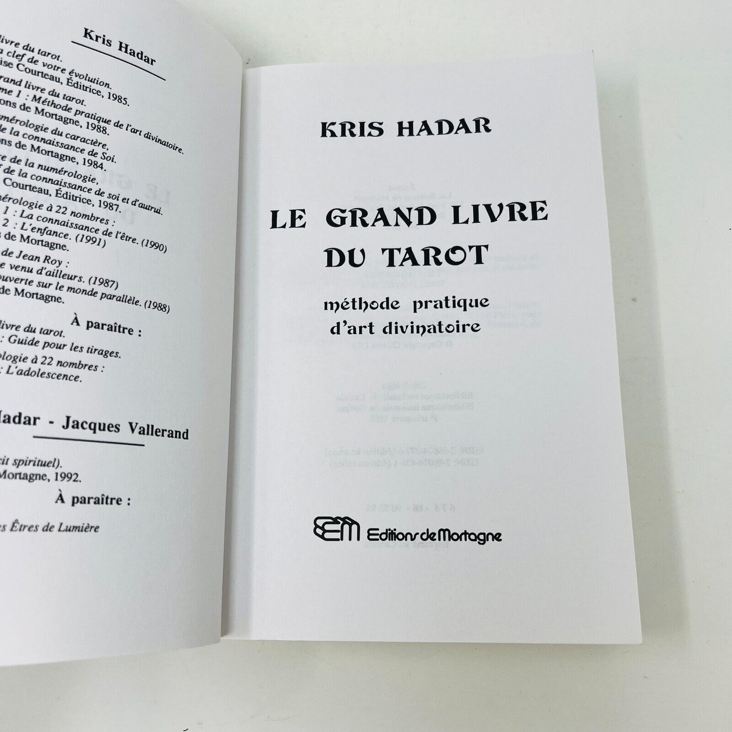 1988 Le Grand Livre du Tarot de Kris Hadar Méthode Art Divinatoire en Français
