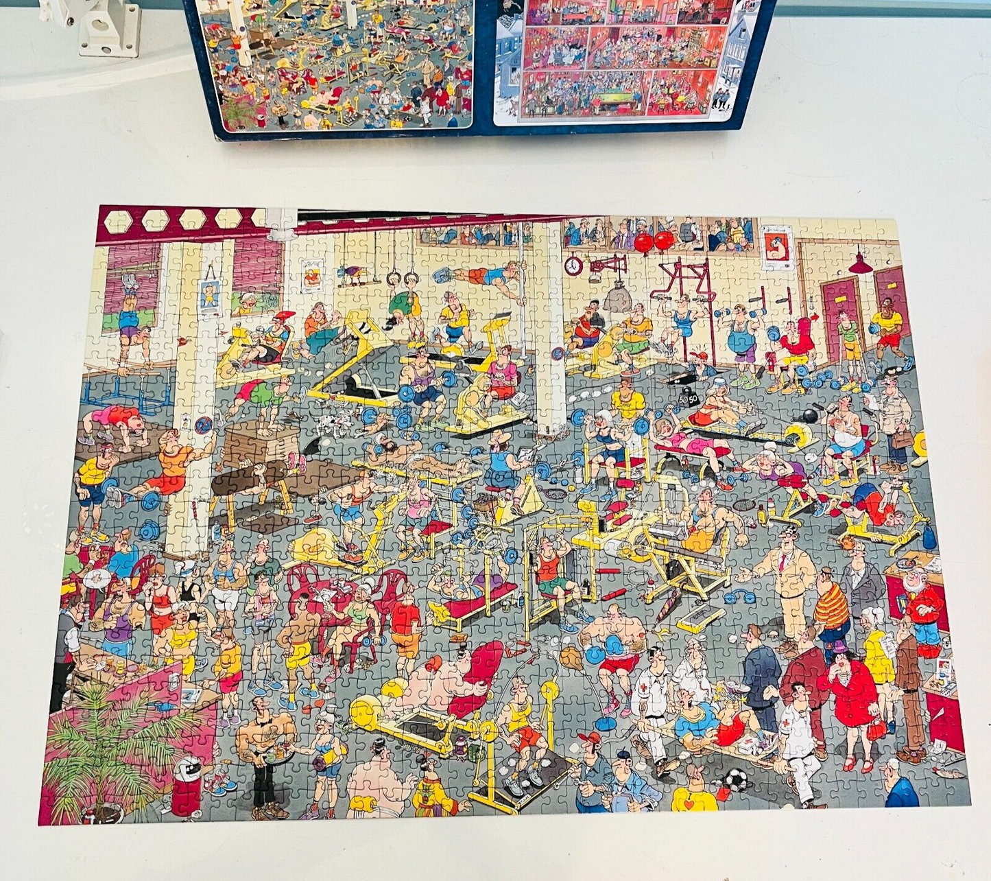 3x 1000 Puzzles + Posters 81120 Complete The Big Leak/Gym/Café Jan Van Haasteren