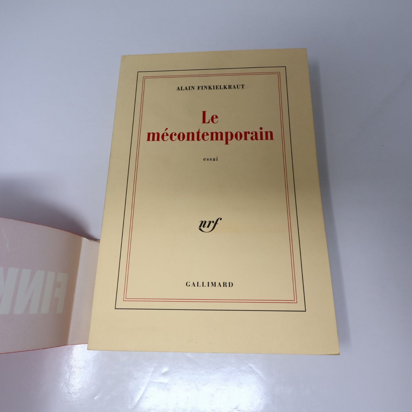 Littérature Lot 23 Livres Gallimard/Nrf Betancourt/Finkielkraut/Queffélec French