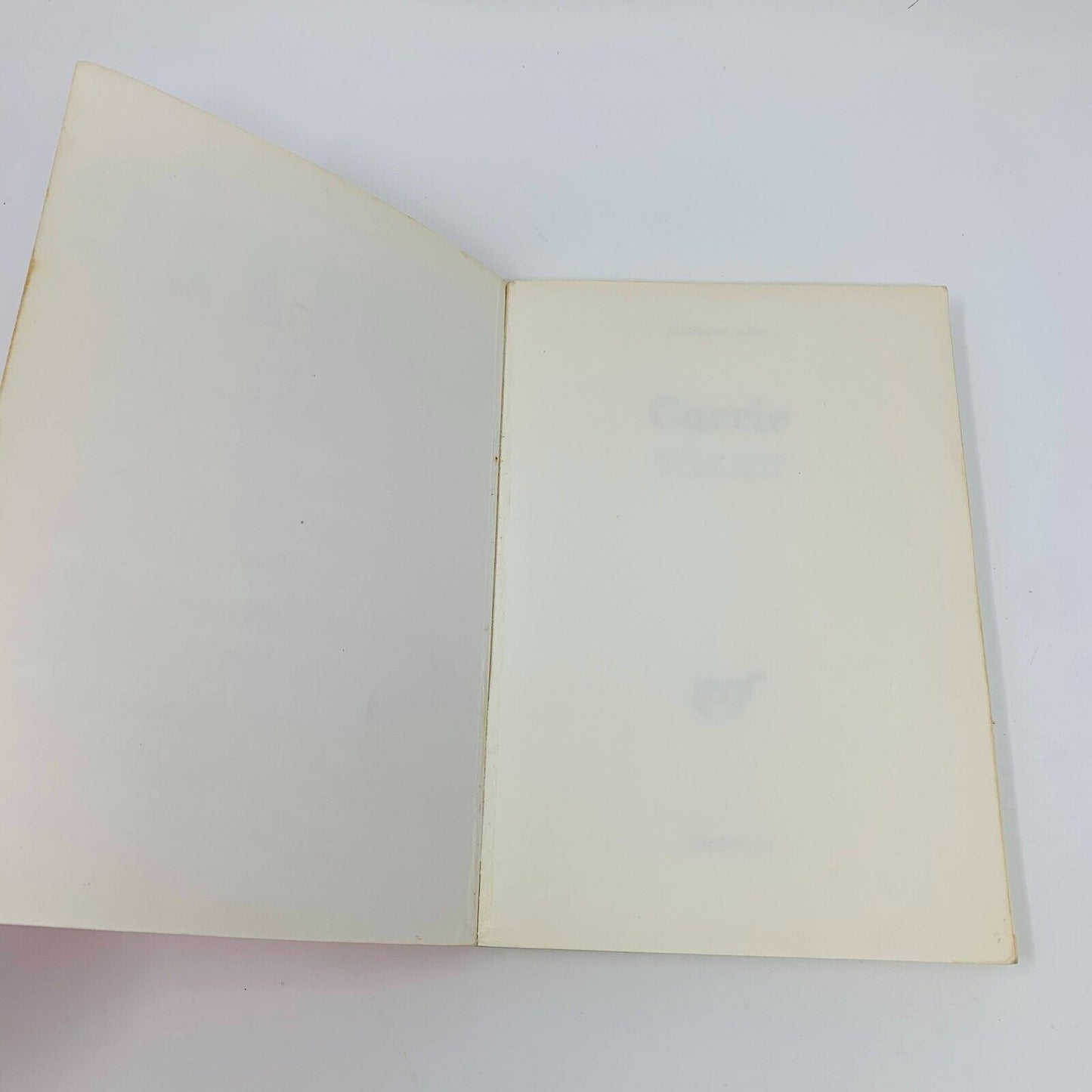 1976 Carrie Gallimard nrf Stephen King 1st Edition France Français French Livre
